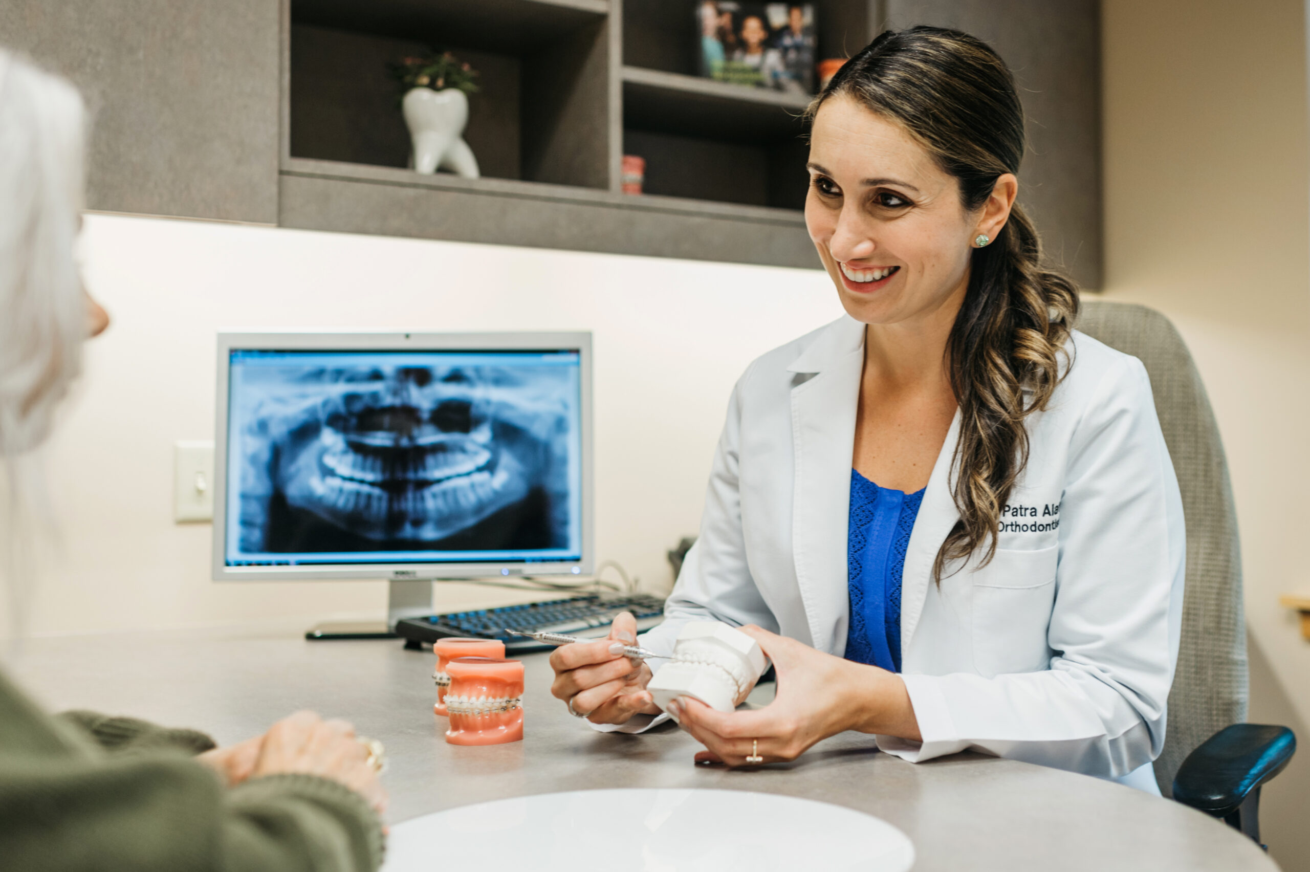 Best Orthodontist for Metal Braces Near Me: What to Look For